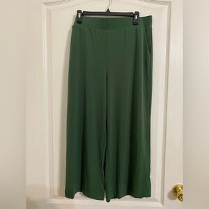 TORRiD Green Wide-Leg Pull On Pants Comfort Waistband Women’s 1 (1X/14-16)